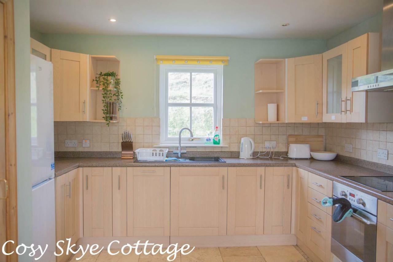 Cosy Skye Cottage Kingsburgh 外观 照片