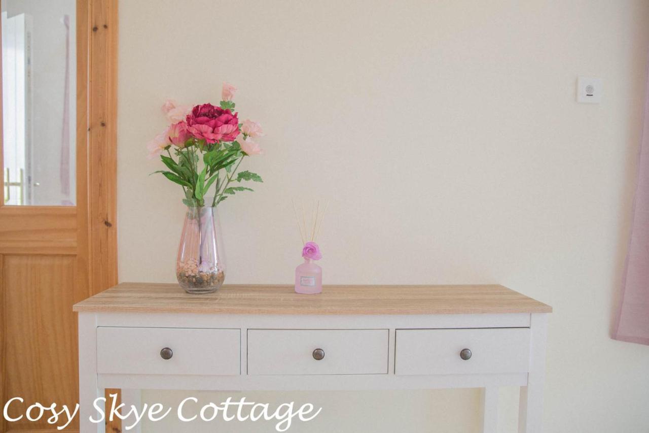 Cosy Skye Cottage Kingsburgh 外观 照片